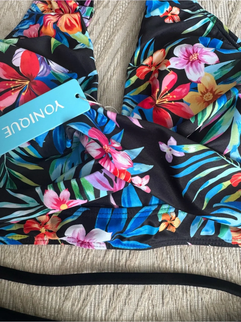 Younique Black Tropical Floral High-WaistWomen's 2 pieces swimwear,.